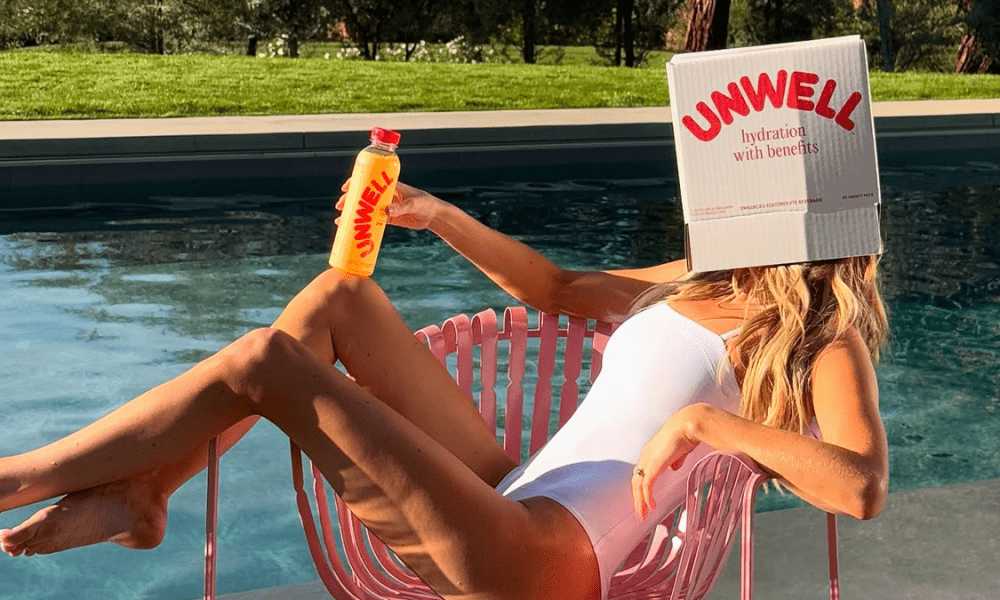 Alex Cooper Unwell photo shoot