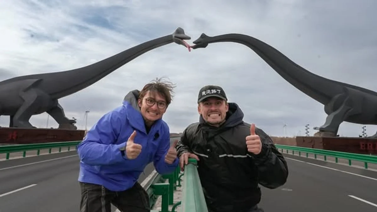 subject_post-14845 - Parasocial Magazine Ludwig & Michael Reeves End Road Trip Across China